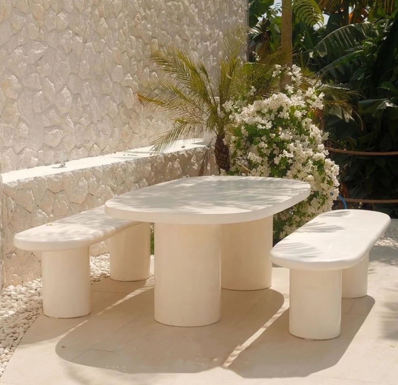 Santorini Oval dining table in white - S