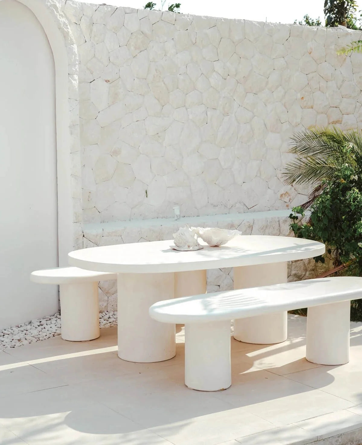 Santorini Oval dining table in white - S